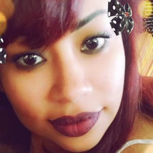 Meet your Posher, Isabel